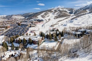 Snow Flower Condominiums is true skiin and skiout to Park City Mountain Resort.