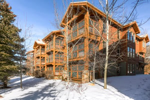 The Town Pointe Condominiums in winter.