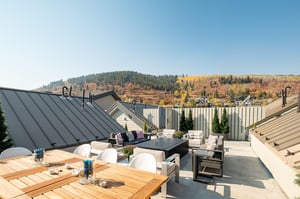 Panoramic views on the roof at Lift Lodge Condominiums.