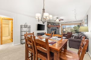 Snow Flower Condominium 14s dining room seating for 6.