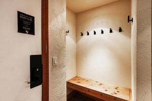 Entryway alcove to hang jackets