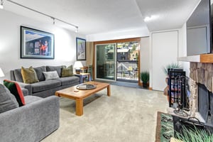 147 Park Station_023_