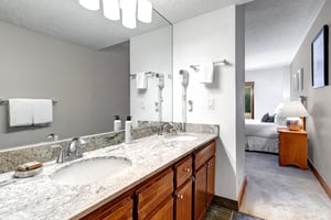 147 Park Station_012_