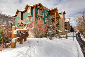 Town Pointe exterior in the winter time with snow on the ground.
