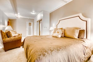 Main bedroom king bed