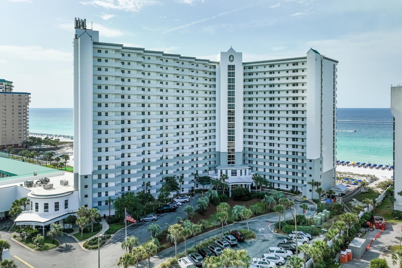 1634667 Web_pelicanbeachamenities2023_39