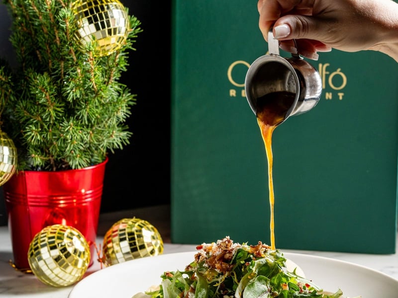 The signature Commelfo salad