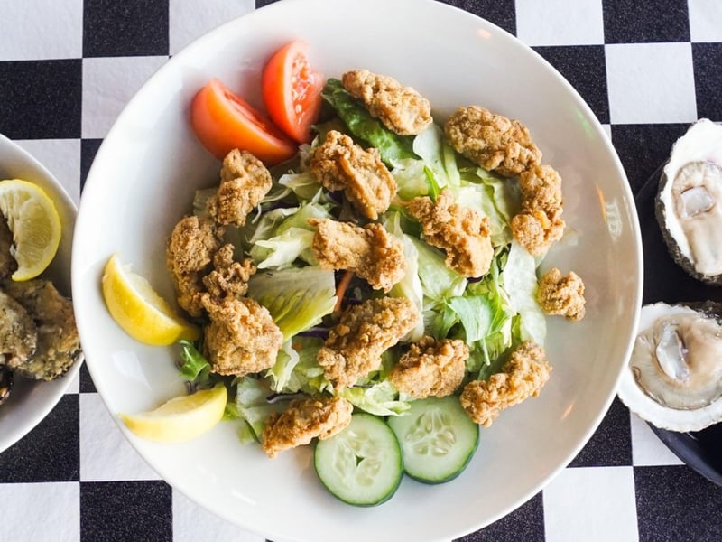 The fried oyster salad
