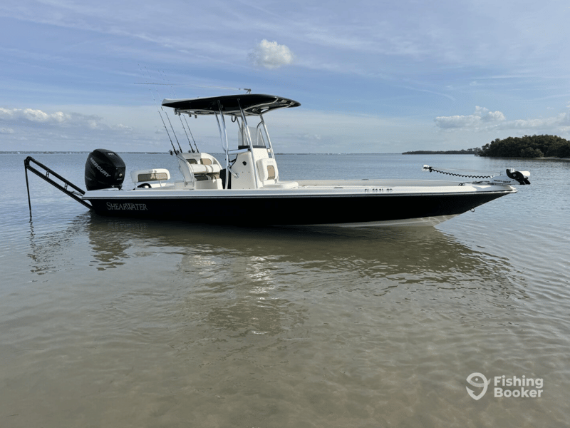 1378420 Captain Fishers 25 Shearwater Out On The Water