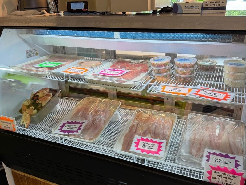 LeeBe Fish Market in Marco Island, Florida