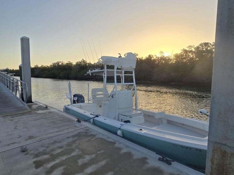 1387060 Red Snarpon Charters Inc
