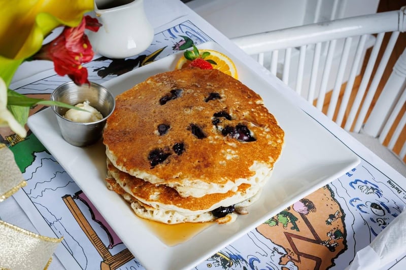 The buttermilk pancakes with blueberries