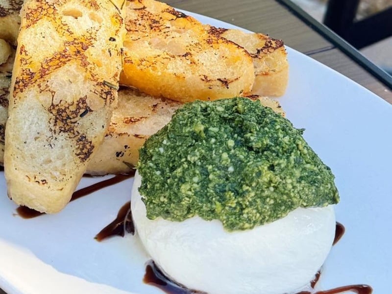 Burrata with grilled bread