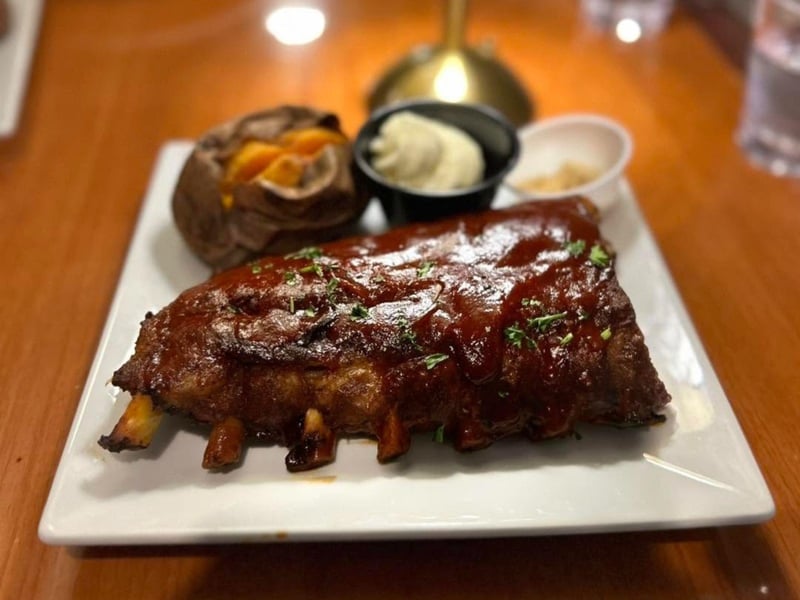 Ribs with a sweet potato