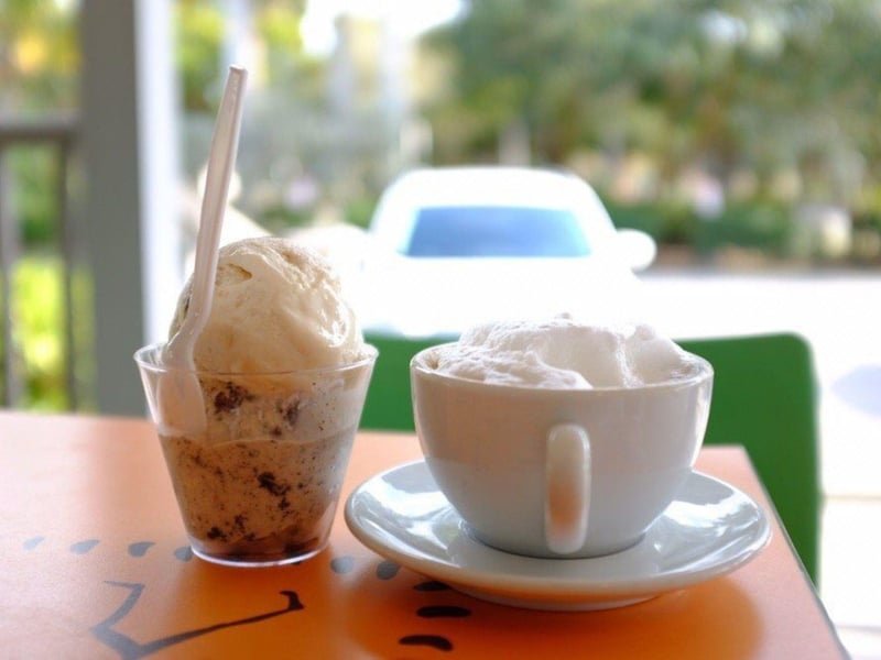 Ice cream and coffee at Sanibel Bean