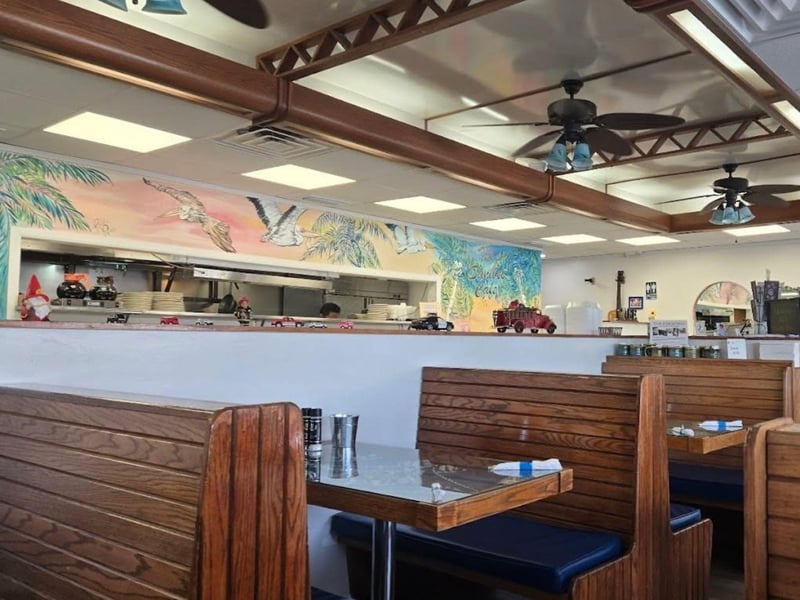 Booths at Sanibel Cafe in Florida