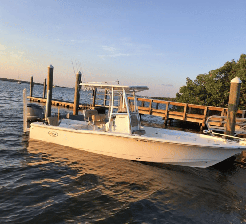 1392950 25 Sea Hunt Fit For 4 Passengers