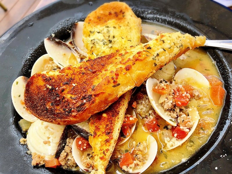 Druken Clams as the Speakeasy