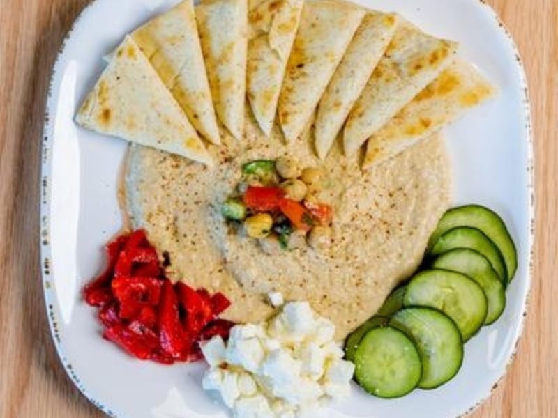 The Burrows hummus plate