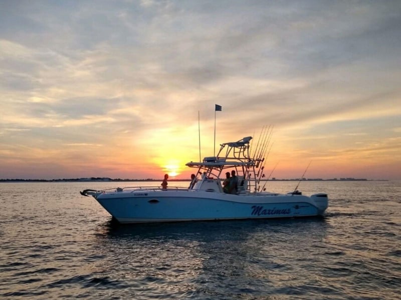 1518846 Maximus Fun Fishing In Destin, Florida