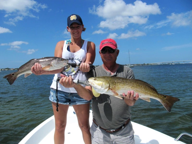 425775 A Group Showing Off Their Catch On The Back Of A Boat With Reelin  Chillin Charters, Inc