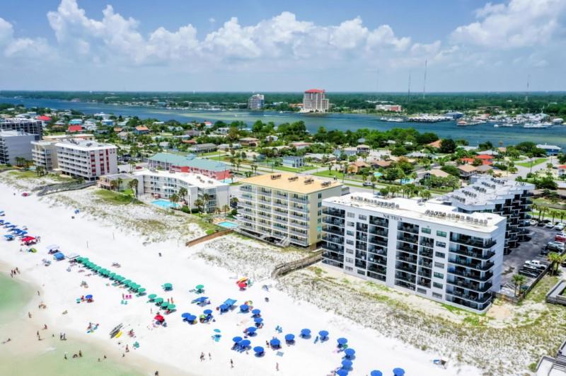 470923 Fort Walton Beach Vacation Rentals Nautilus Condominiums  235 0 20216 1401