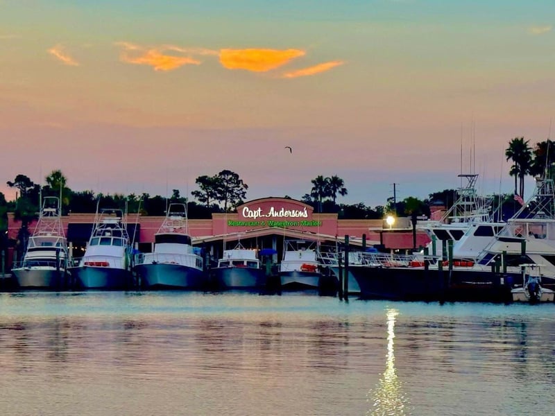 507392 Captainandersonsrestaurantinpanamacitybeach,florida
