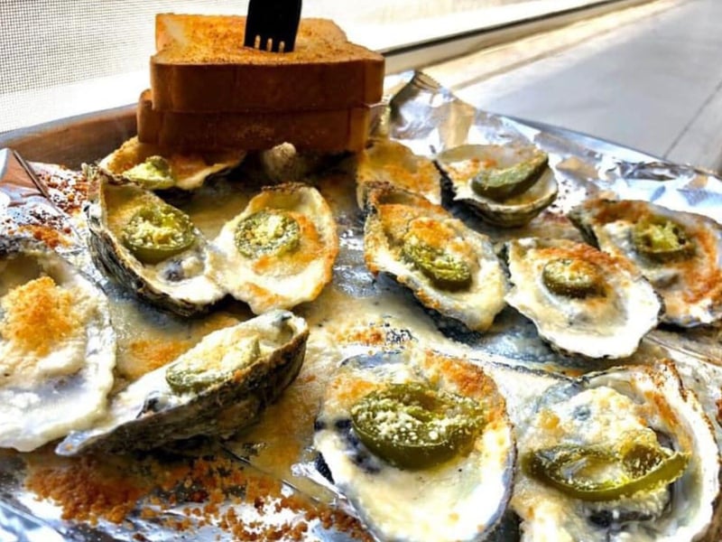 Baked oysters with jalapenos