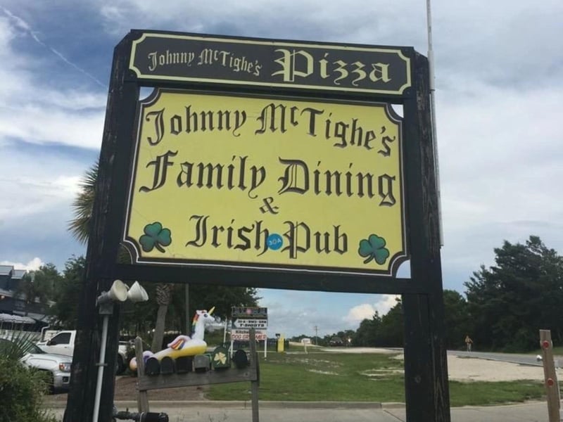 681572 Johnny Mctighes Irish Pub On Highway 30a