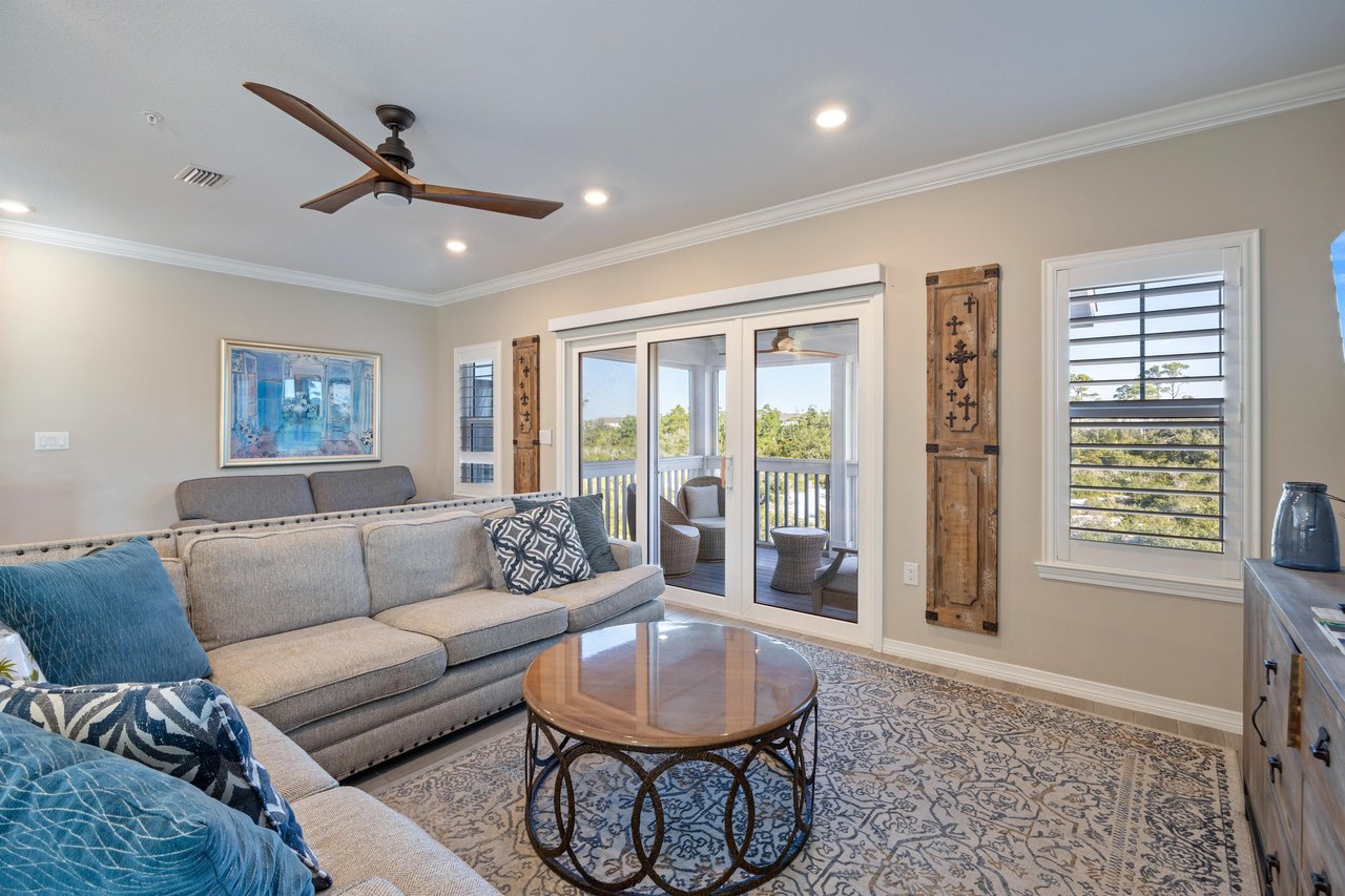 Professionally Decorated Lost Key Townhome With Private Beach Club