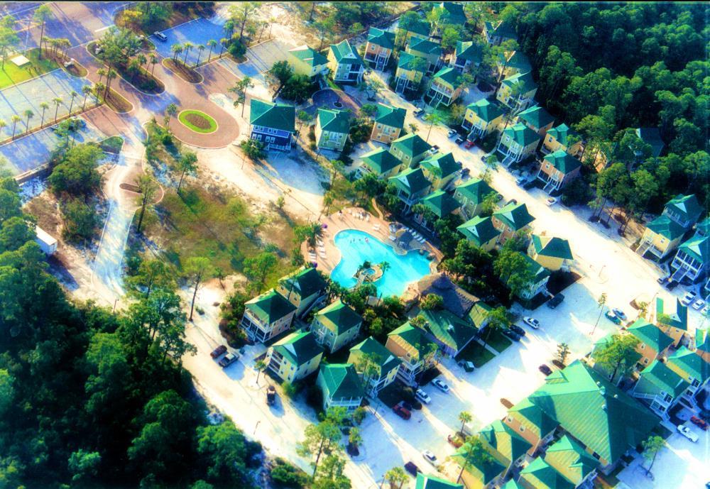 103067 65592purpleparrotaerialview