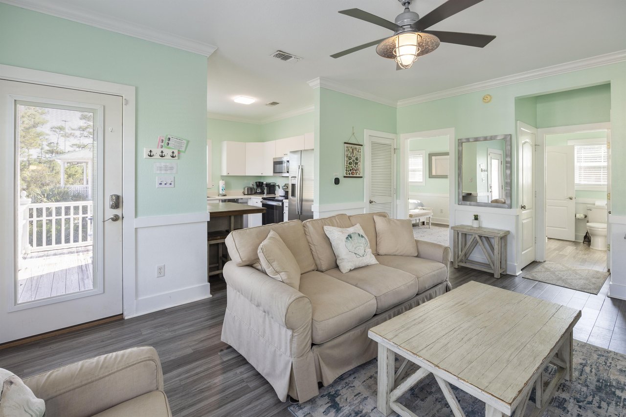 Parrotdise 13AU by PKRM