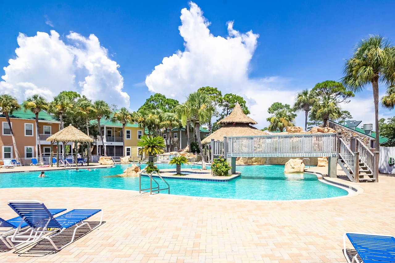 What we loved most about staying here  the HUGE pool and why we bought. Also, because we want you to have A GREAT time  your stay includes free daily activities like golf, dolphin cruises, and more