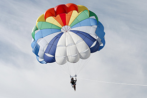 iStock_Parasail