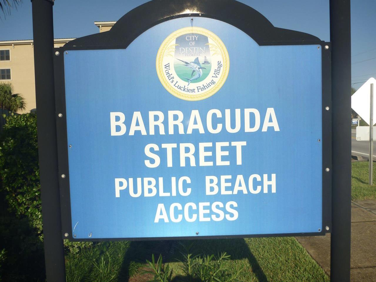 Barracuda Street Beach Access