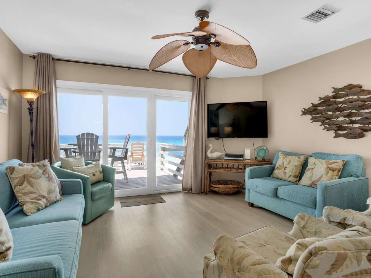 Welcome to Seamist Townhomes 4