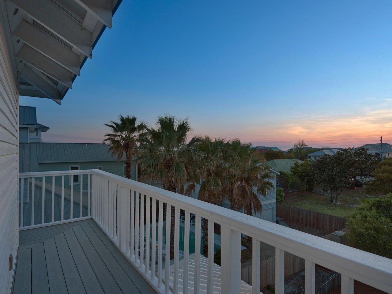 HH balcony