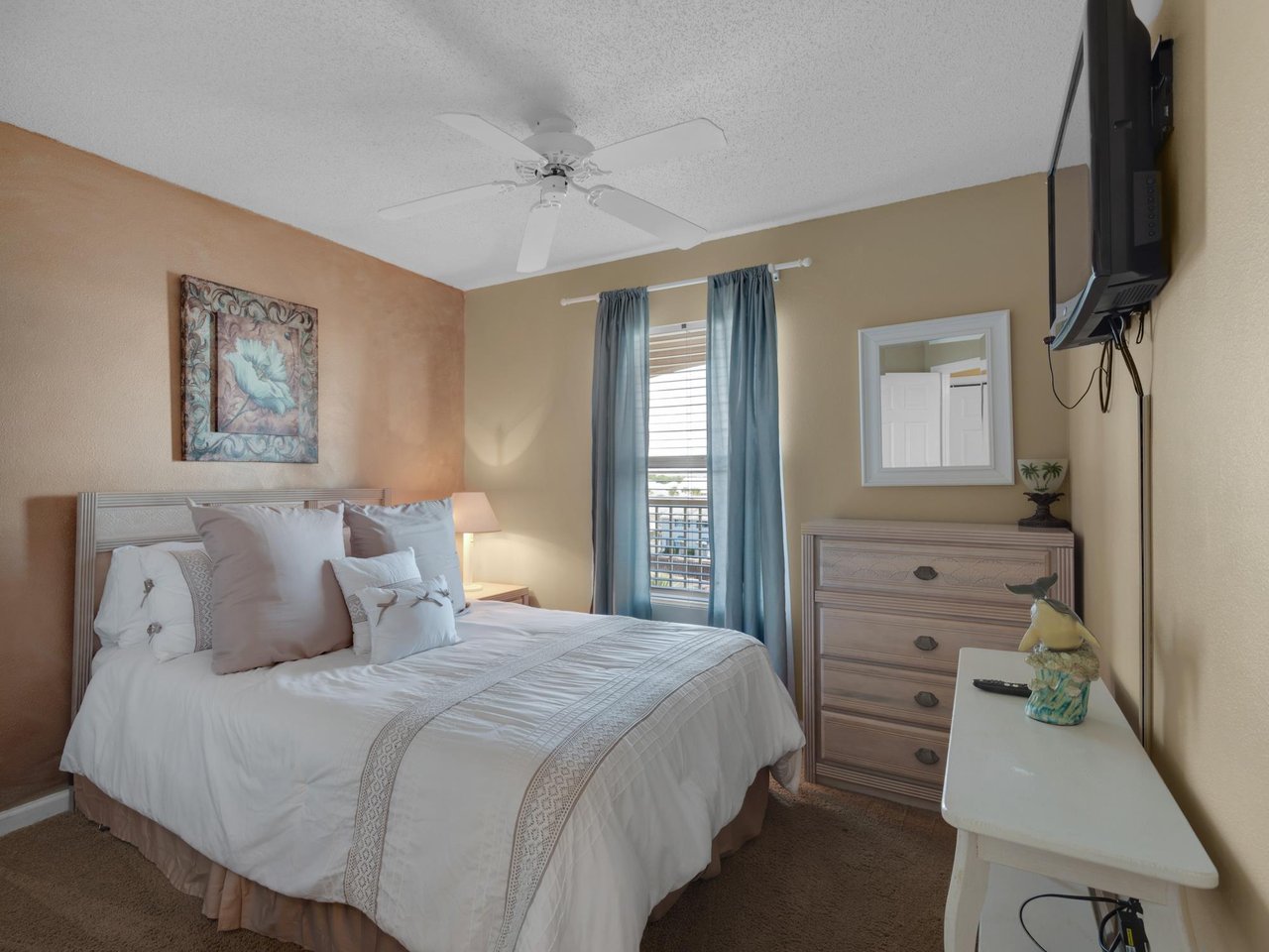 Bedroom 2 with Double Bed