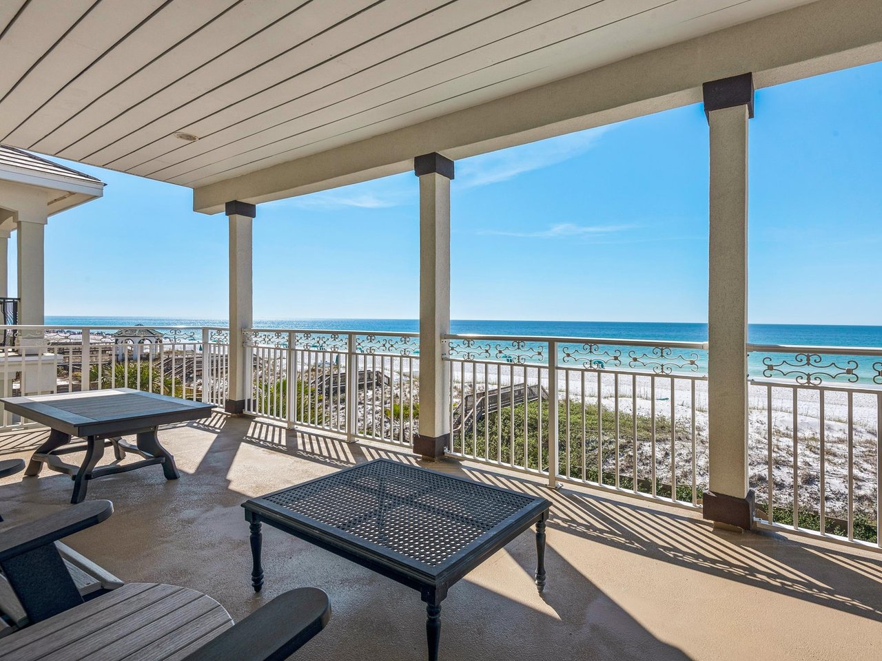 212972 Relax And Soak Up The Gulf Air