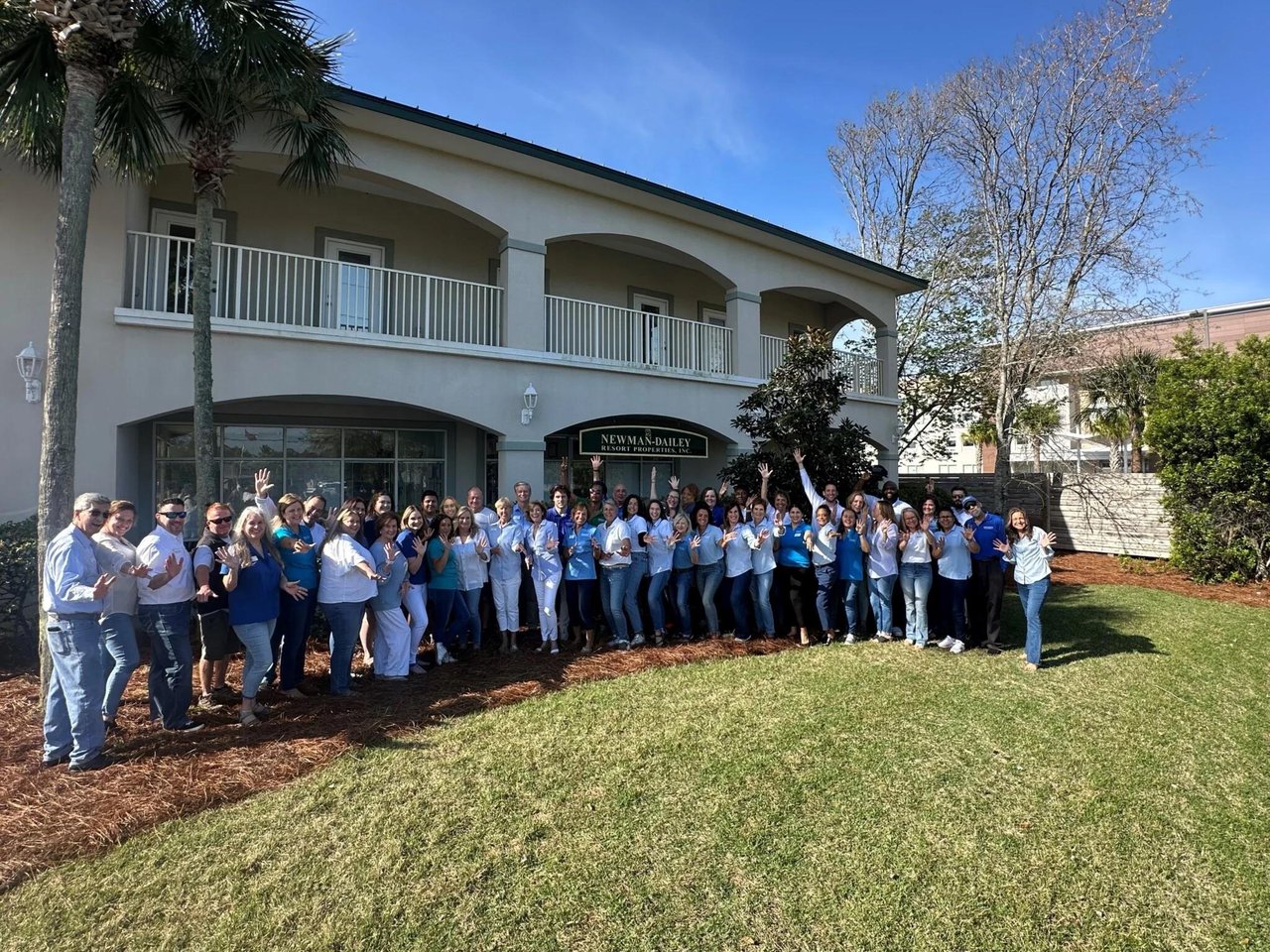 2161518 Staff Fun 2048x1536 Copy