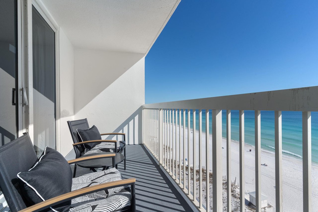 Relax on your private balcony with stunning Gulf views