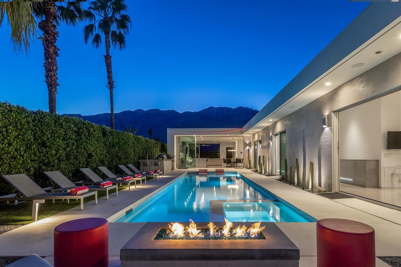 223199 Modern Luxe 1