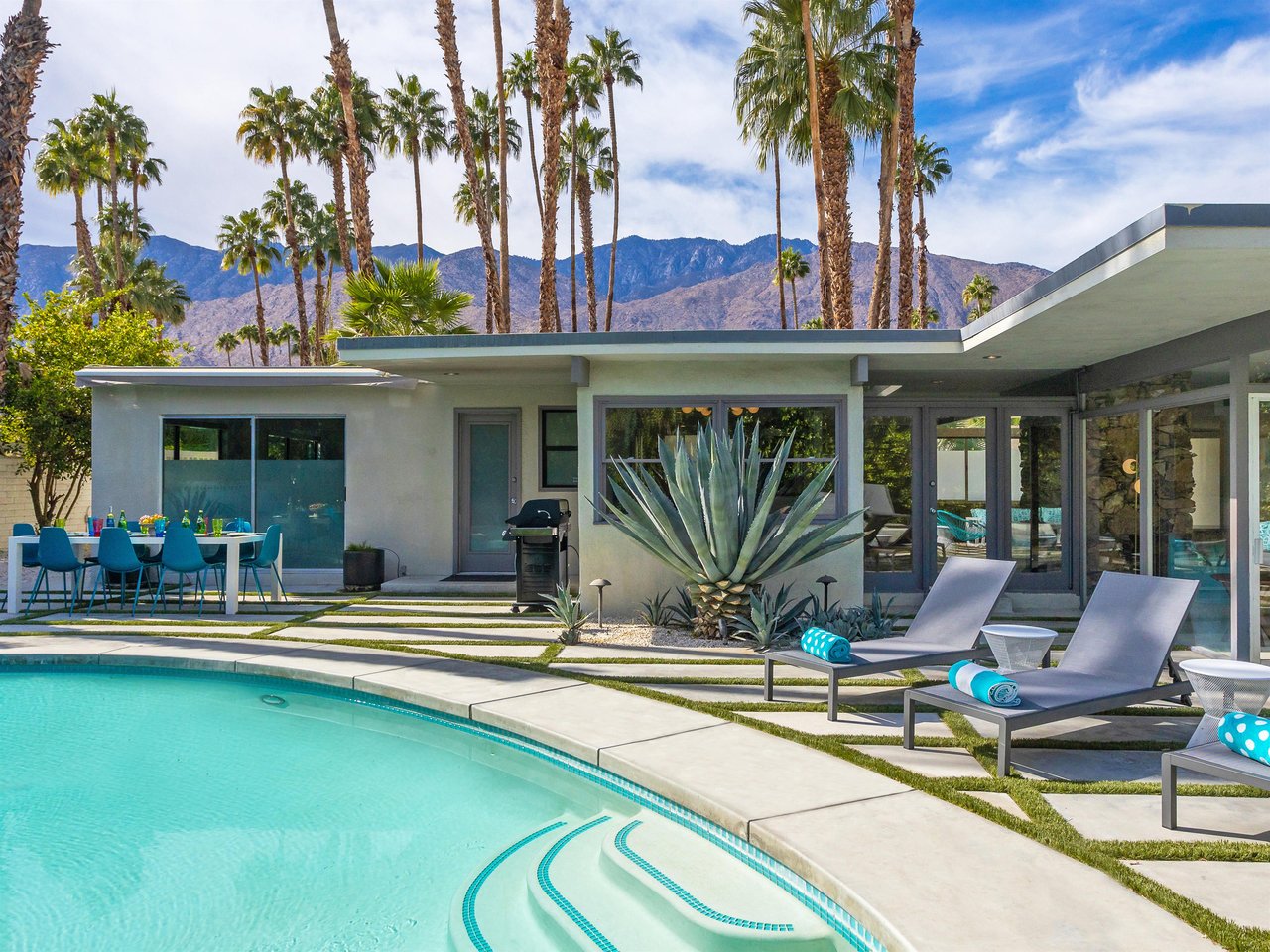 Welcome to Marcia Marcia Marcia