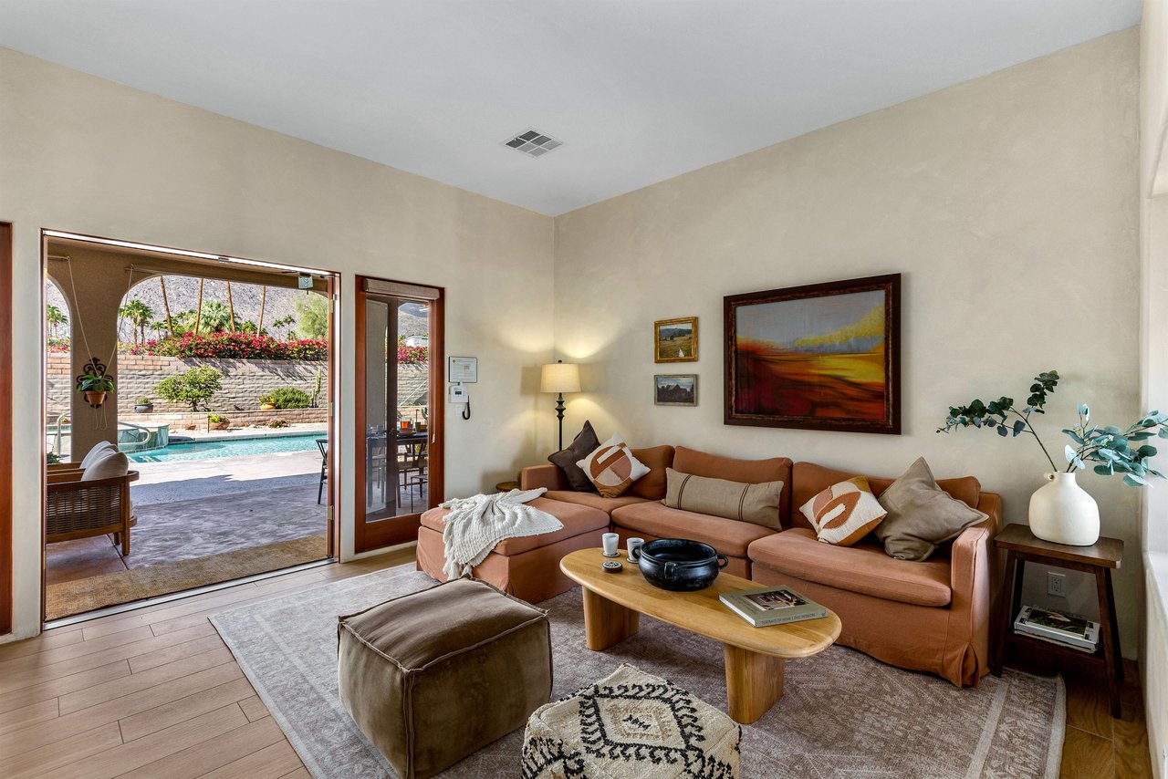 Comfortable living room