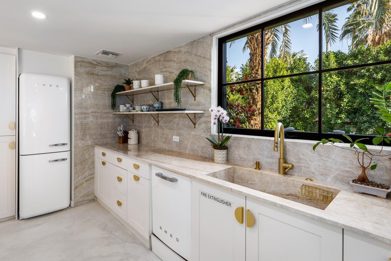 Tons of counterspace