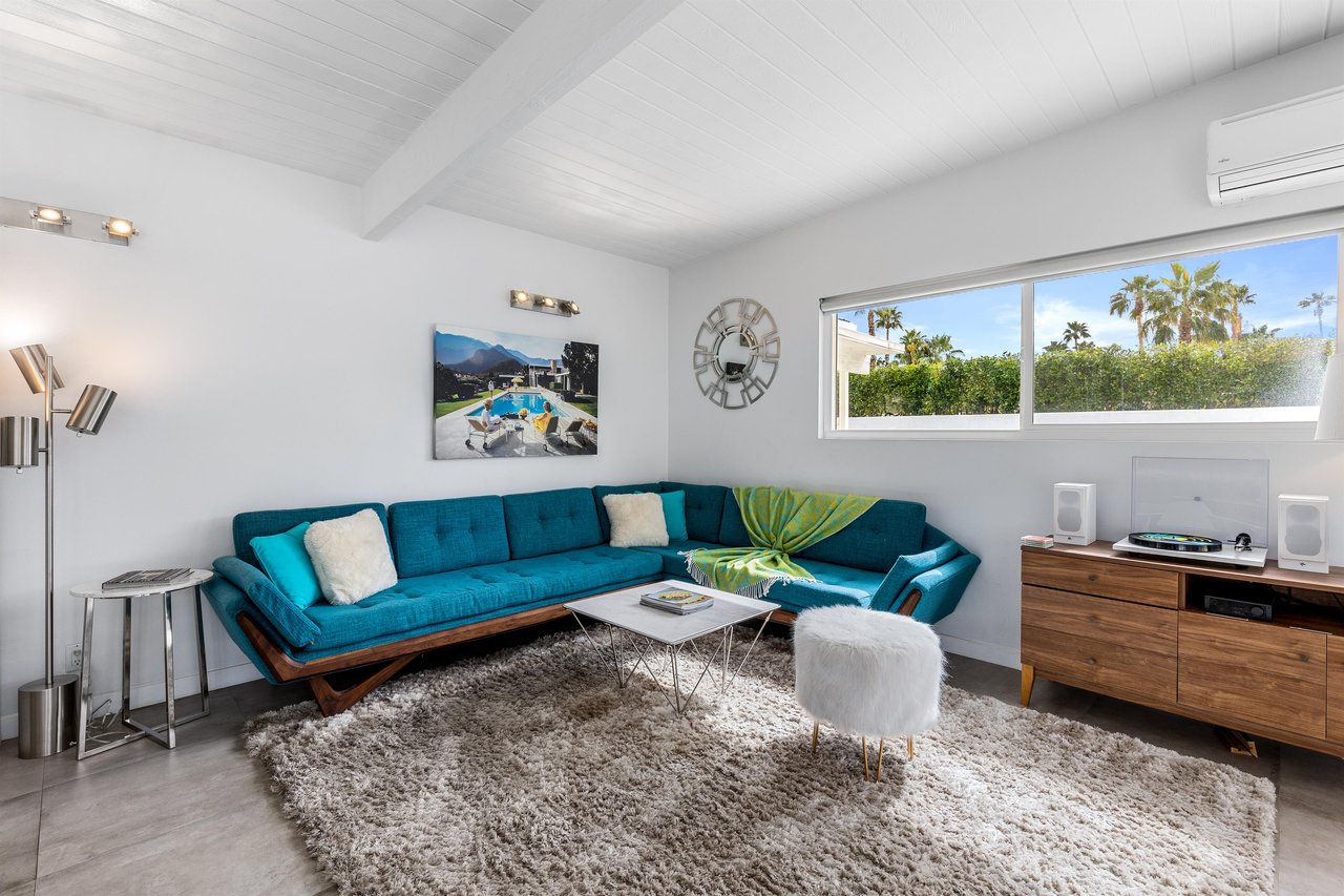 Comfortable living room