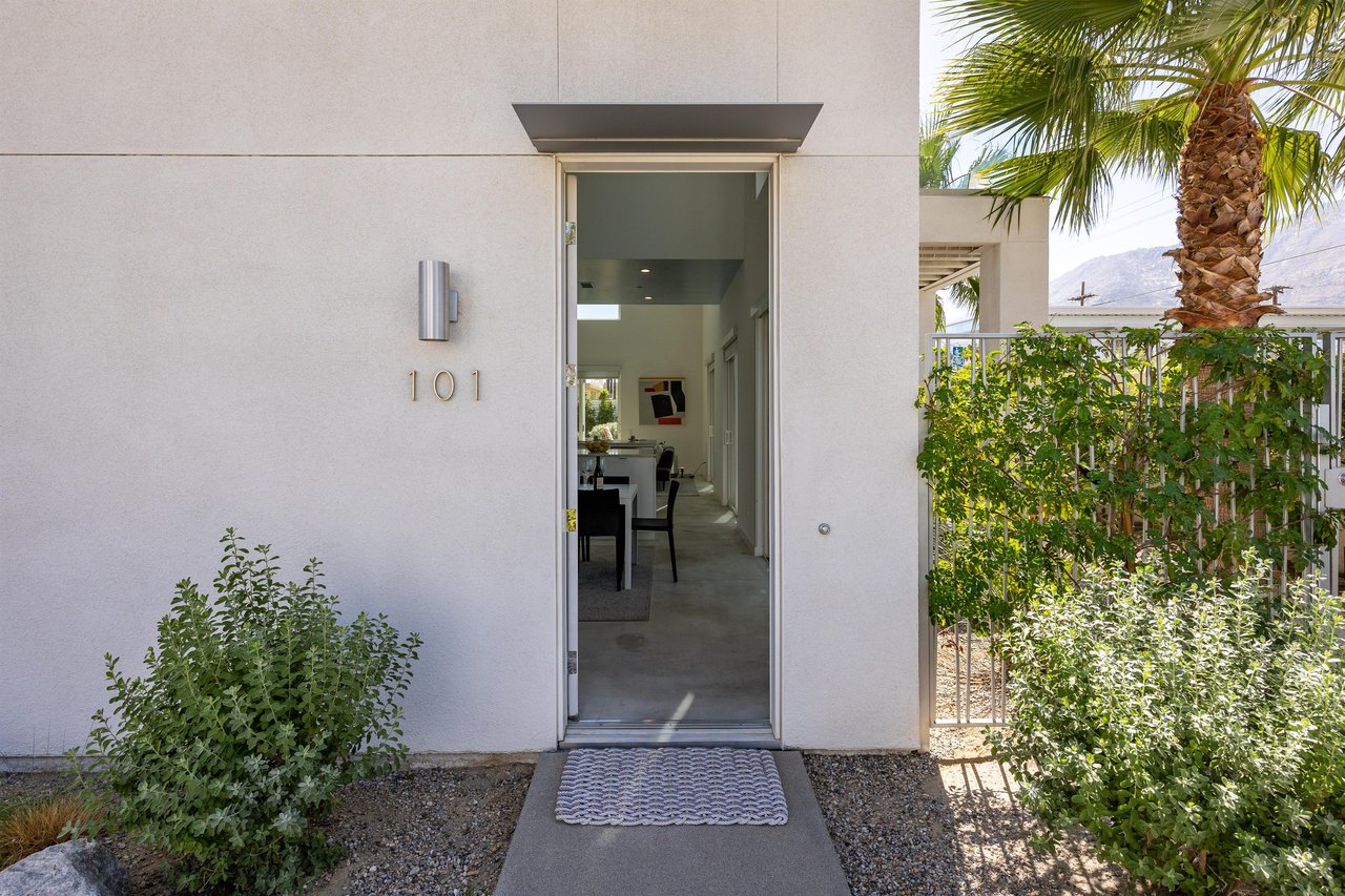 Welcome to House of Light