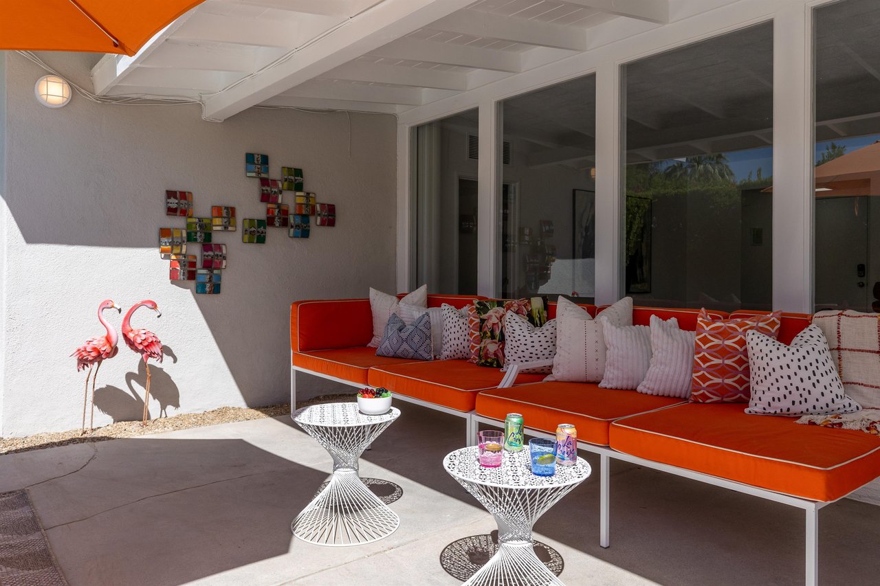 Covered patio lounge