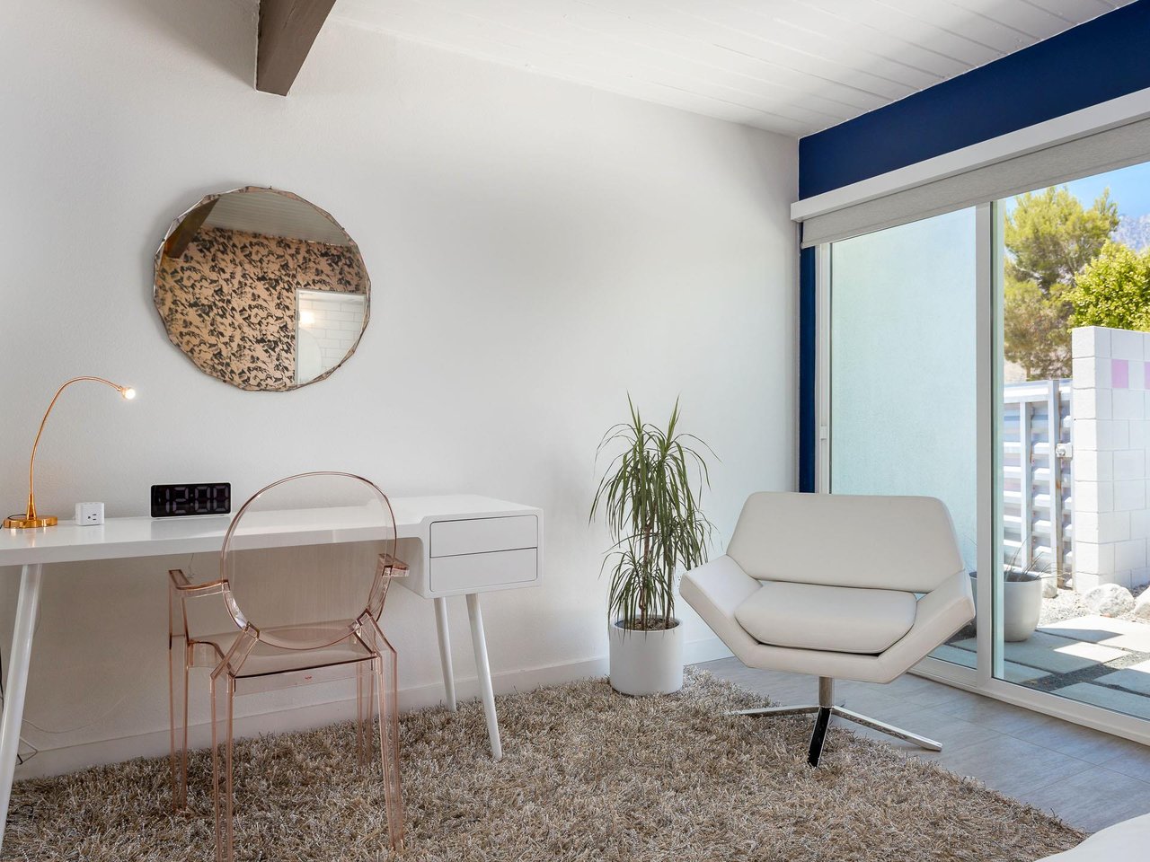 A bright spot for working