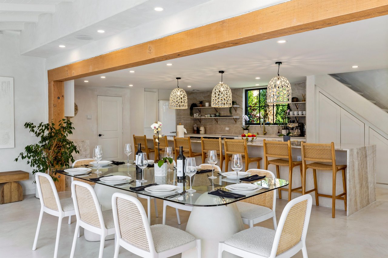 Indoor Dining for Six